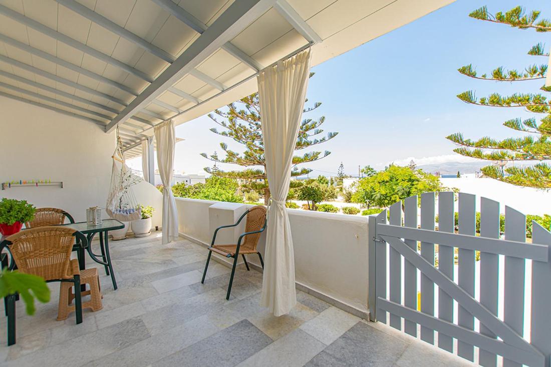 Maroussa Studios Agia Anna  Buitenkant foto