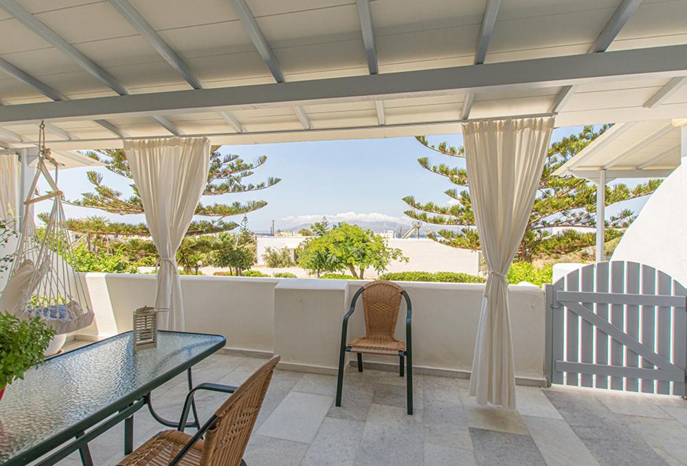 Maroussa Studios Agia Anna  Buitenkant foto