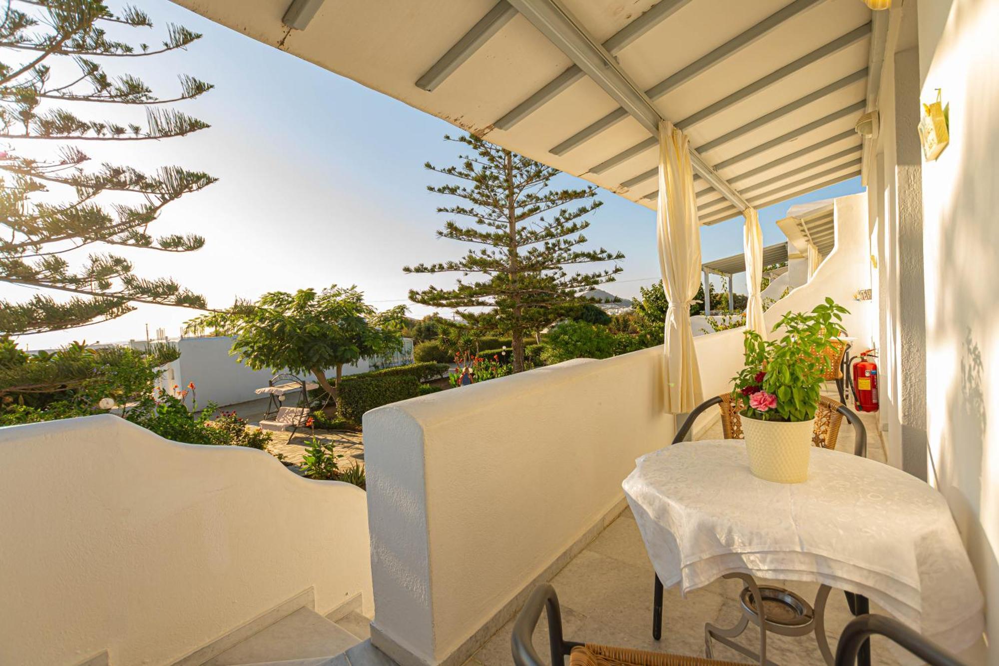 Maroussa Studios Agia Anna  Buitenkant foto