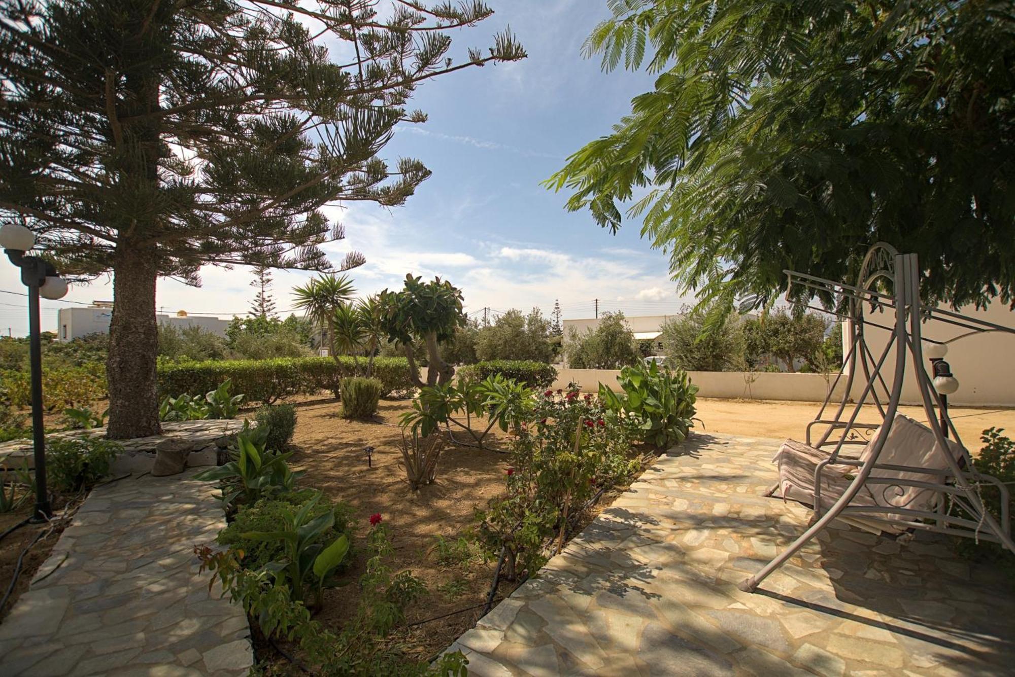 Maroussa Studios Agia Anna  Buitenkant foto