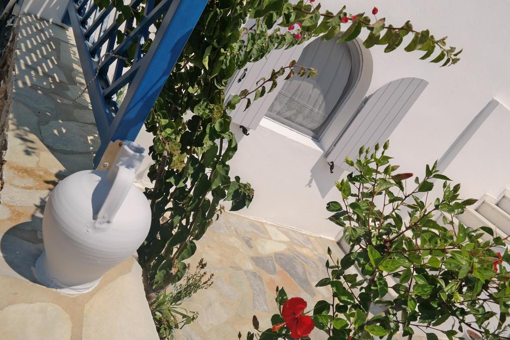 Maroussa Studios Agia Anna  Buitenkant foto