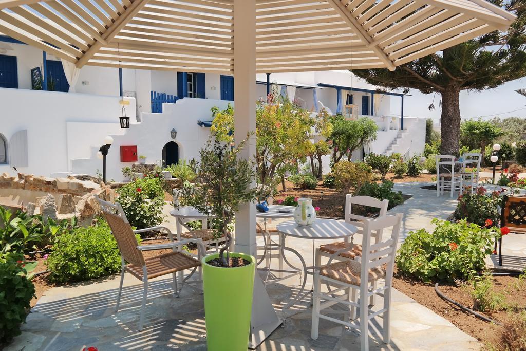 Maroussa Studios Agia Anna  Buitenkant foto