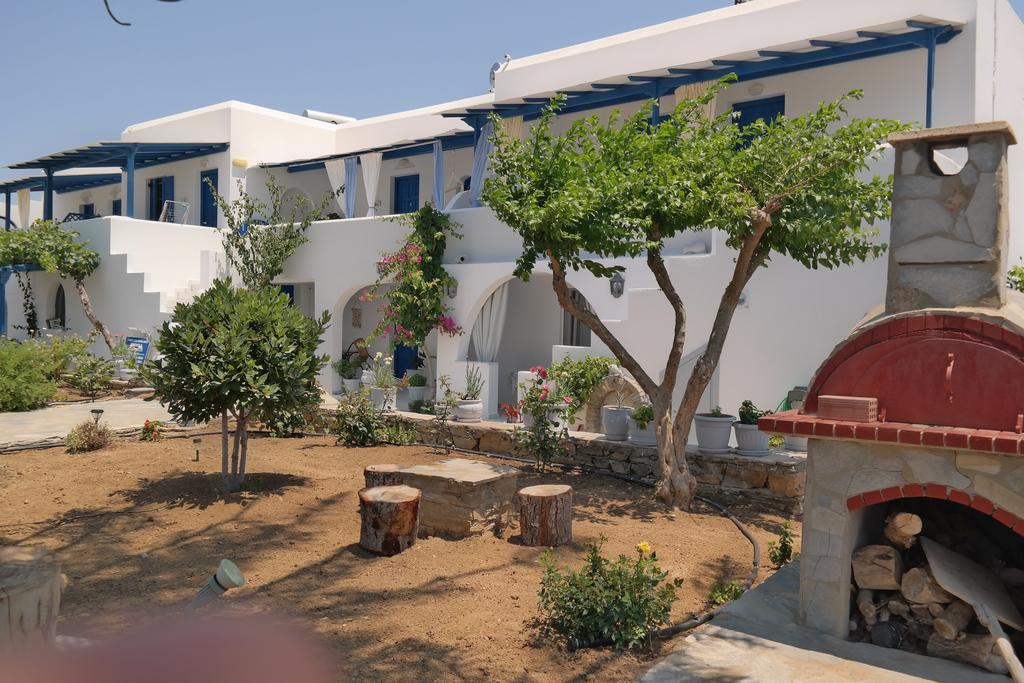 Maroussa Studios Agia Anna  Buitenkant foto